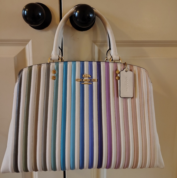 Coach Handbags - Coach Multicolor Ombre Quilted Lillie Carryall Bag